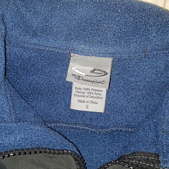 Columbia,Carter's, Champion -UNISEX-EUC-ZIP DOWN BLACK,BROWN,BLUE SWEATSHIRTS - Picture 3 of 14